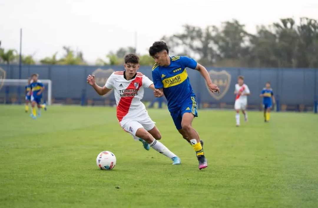 LUKA ANDRADE, EL MADRYNENSE QUE LA SIGUE ROMPIENDO EN BOCA