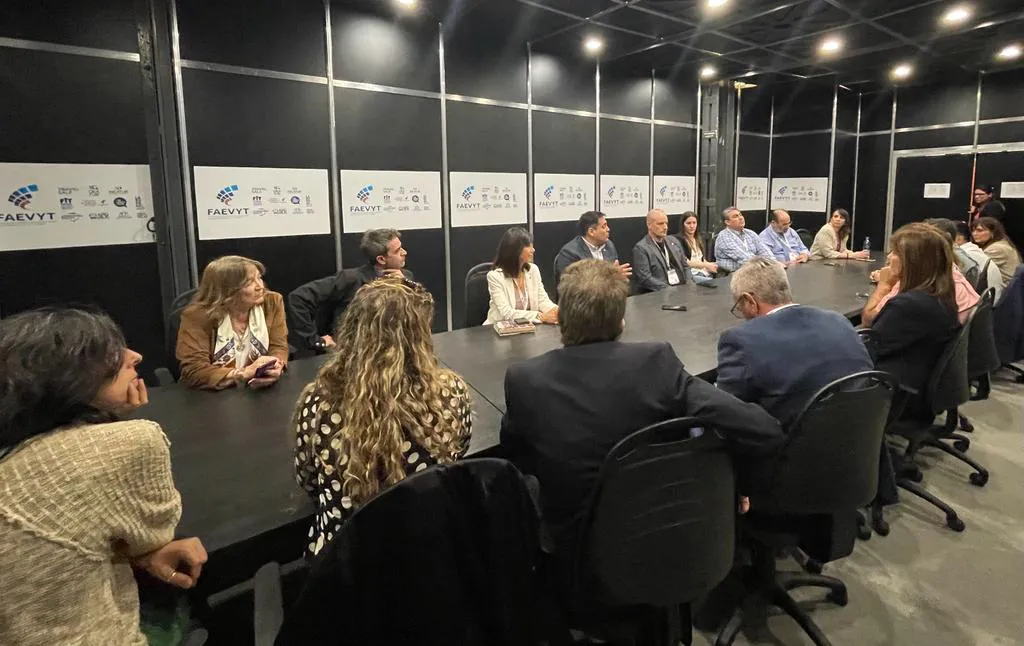 El Ente Patagonia Reforzó Alianzas con el Sector Privado en la Feria Internacional de Turismo