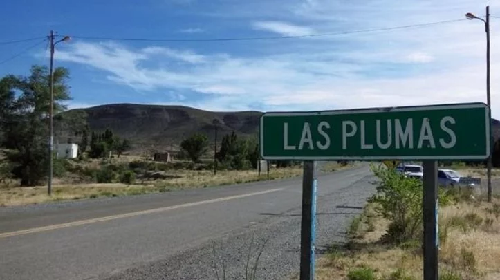 Las Plumas