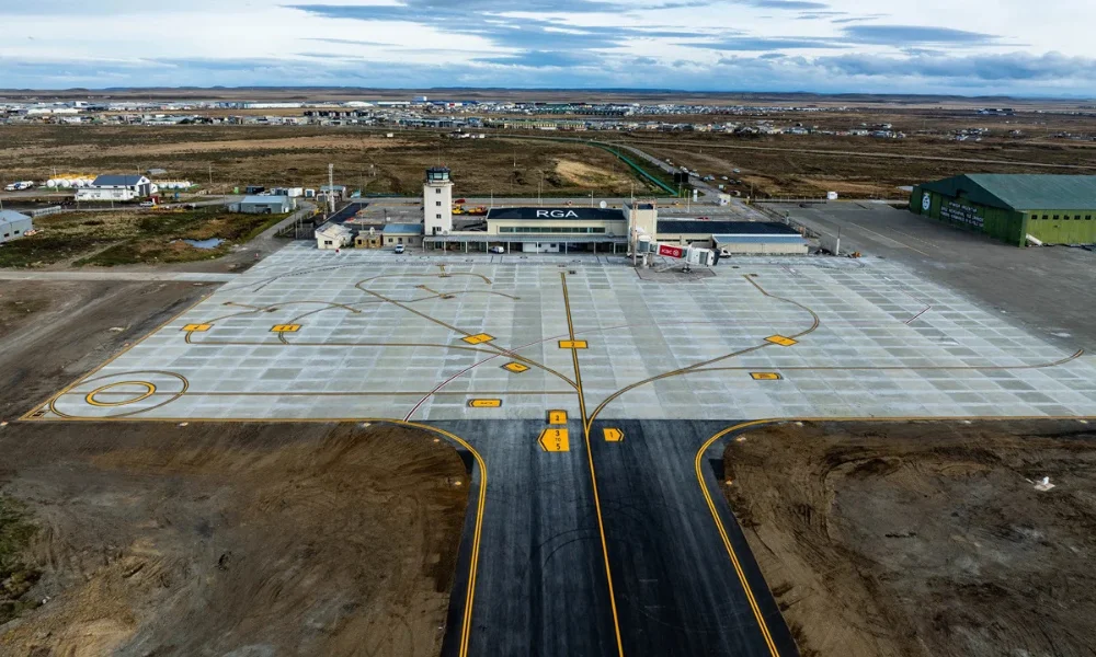 La obra incluyó una intervención integral que no se limitó a mejorar infraestructura existente.
