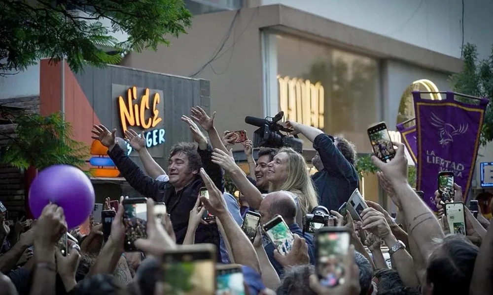 Desde el entorno libertario advierten que en el distrito se generó un escenario de tensión.