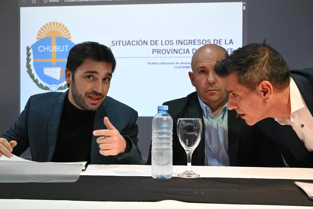 Ignacio Torres y Gustavo Sastre en Madryn