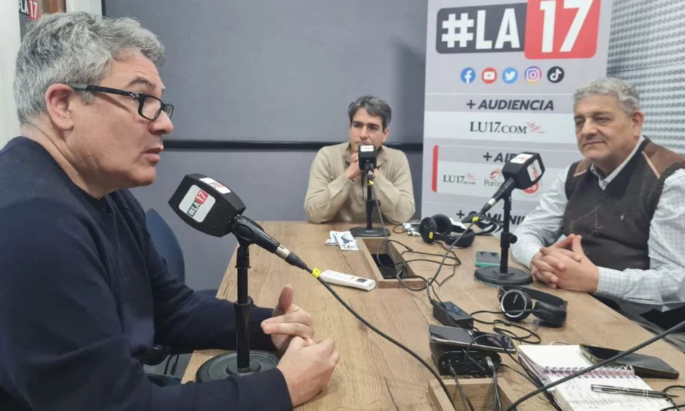 ANIVERASRIO LU 17 ALEJANDRO CASTRO MARTÍN BERRADE DANIEL PASCUALINI