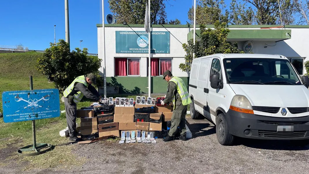 Gendarmería incautó 4.097 teléfonos celulares ilegales