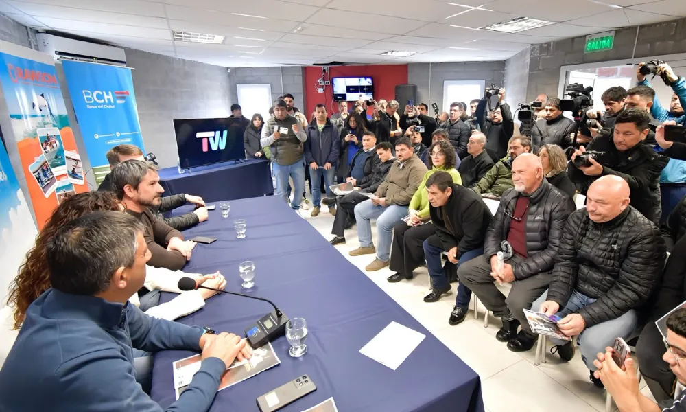 Presentación de la Doble Camarones