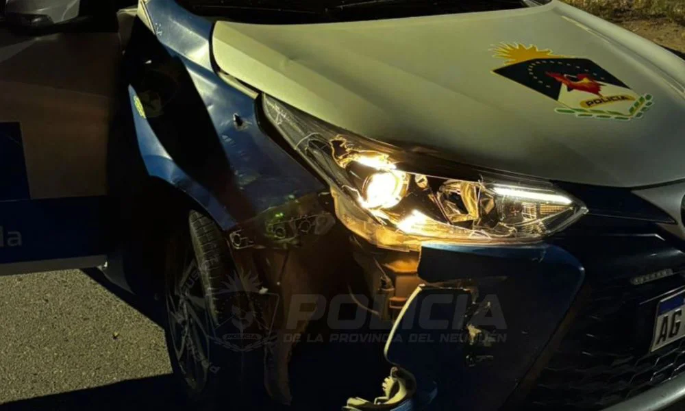 Fuga y choque con patrullero