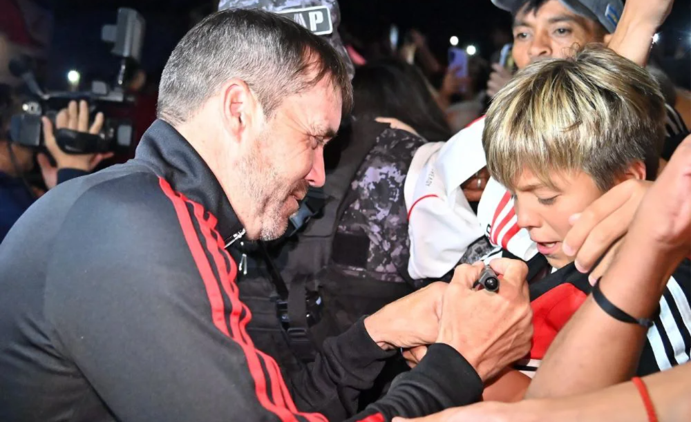 El equipo de Coudet busca otra victoria para sostener su racha.