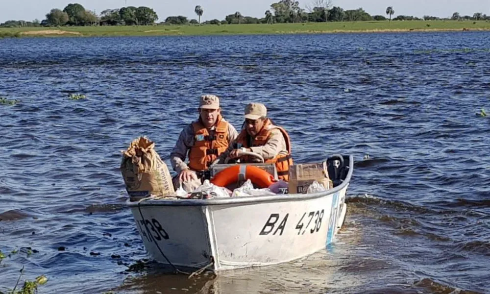 Prefectura en el río Paraná