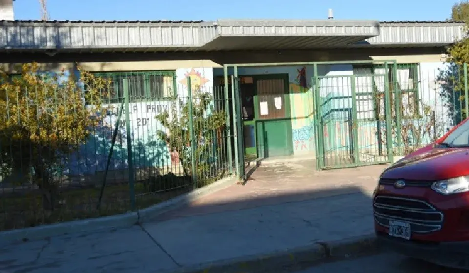 escuela trelew
