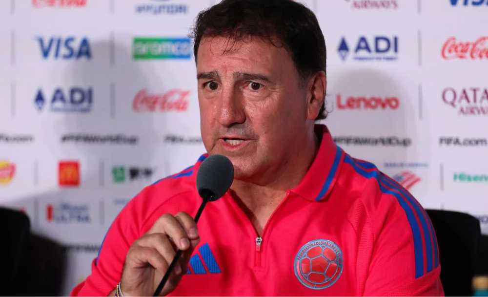 Néstor Lorenzo defendió el rendimiento de su equipo después de la derrota por penales ante Suiza.