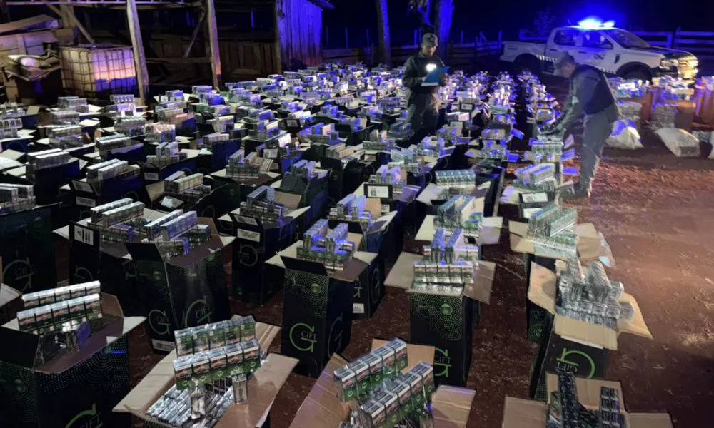 Hallan 228 mil atados de cigarrillos de contrabando