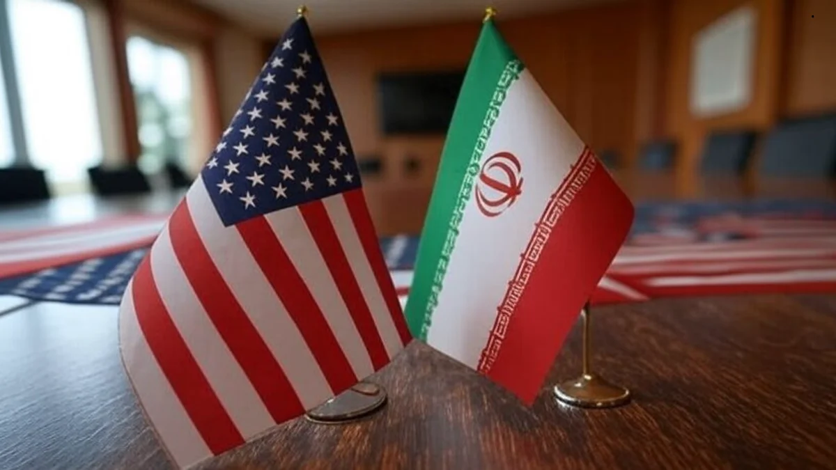 Las banderas de Estados Unidos e Irán. Foto Agencia NA (Redes)