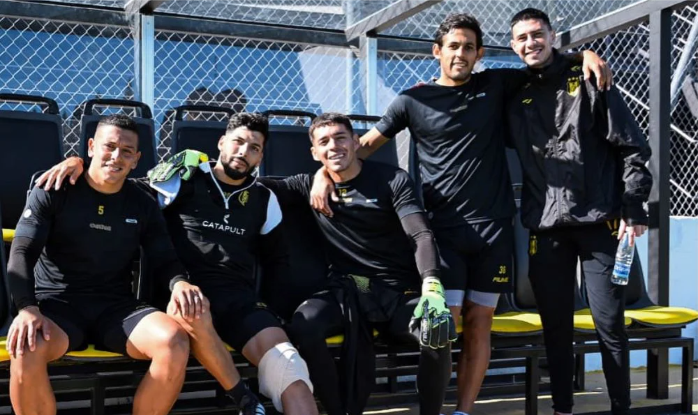 El Aurinegro visita Nueva Italia con la chance de sostenerse en Reducido.