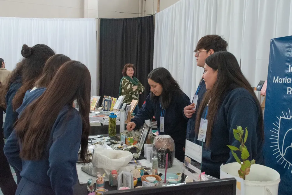 Feria Municipal del Libro en Rawson 