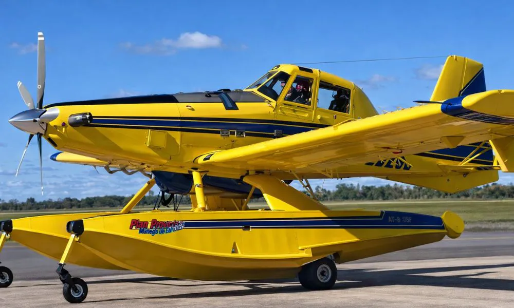 AVIÓN HIDRANTE