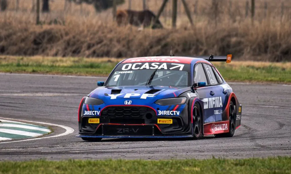 Leonel Pernía (Foto: @SuperTC2000)