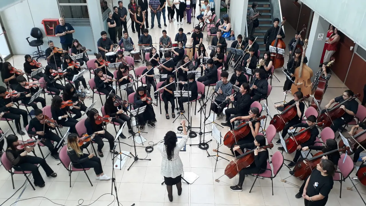 Orquesta del barrio INTA. En el Verdi