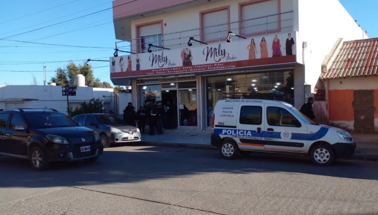 Robo trelew 1