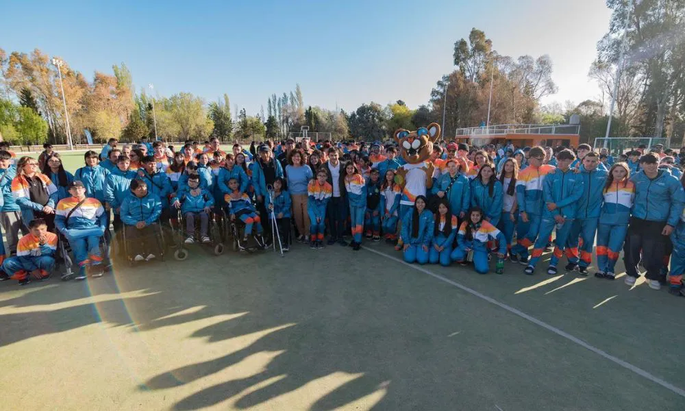 Delegación de Chubut rumbo a los Juegos Evita