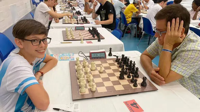 Ilan Schnaider se consagra como Maestro Internacional a los 13 años