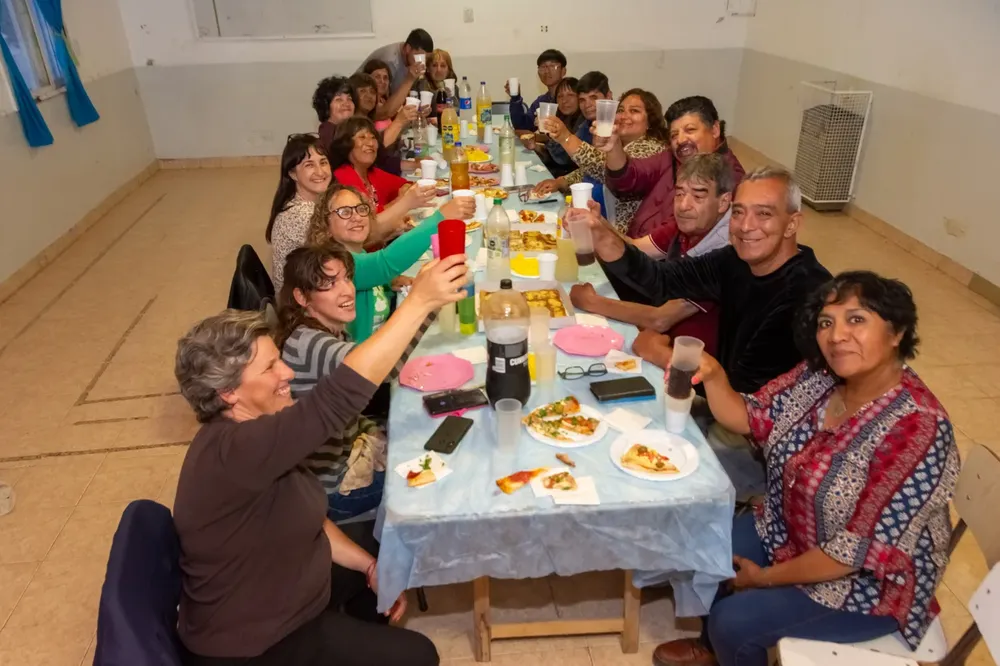 El Municipio de Rawson acompañó el festejo de fin de año de feriantes y artesanos de la ciudad