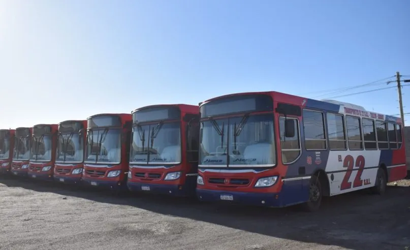 Embargo de cuentas a favor de Transporte El 22