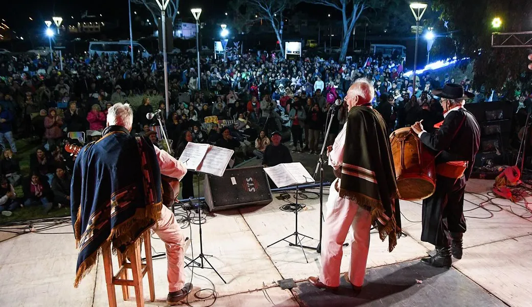 Vigilia 2 de abril Madryn 4