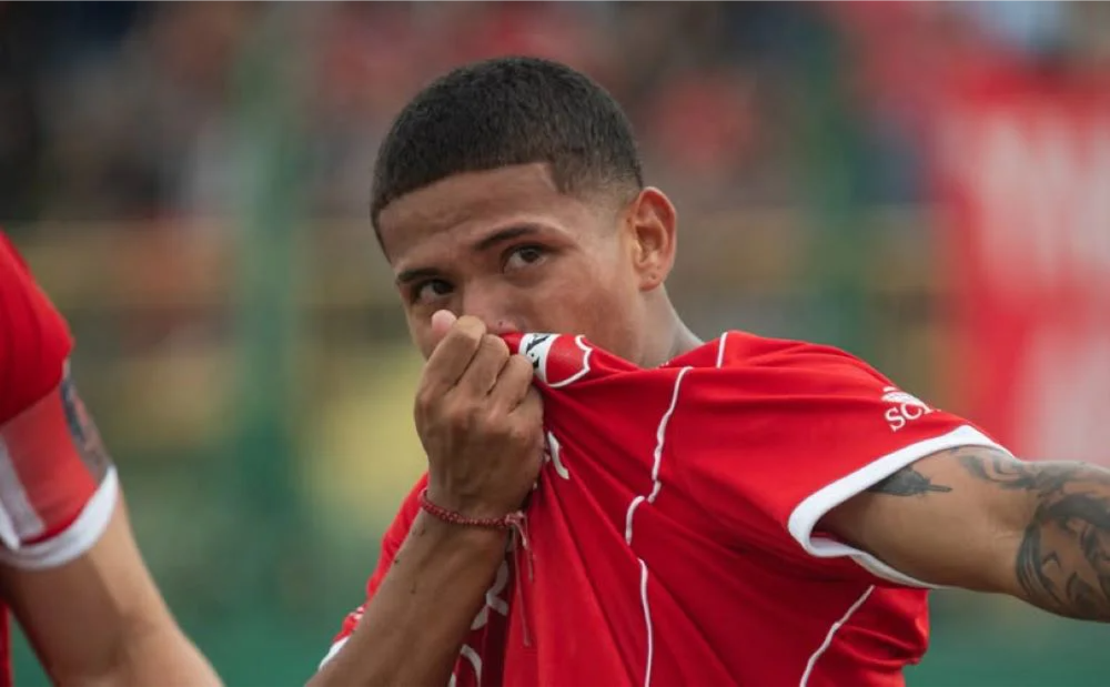 El equipo alternativo resolvió rápido el partido.