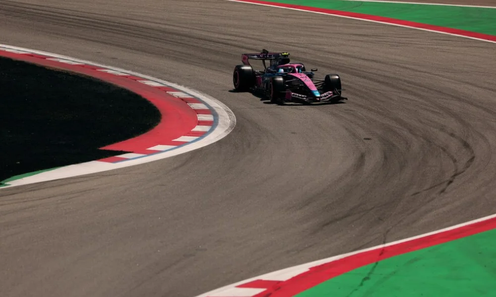 El piloto argentino consiguió imponerse una vez más sobre Pierre Gasly.