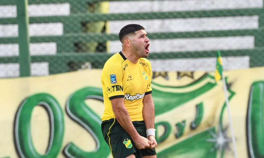 David Barbona. Foto X @ClubDefensayJus