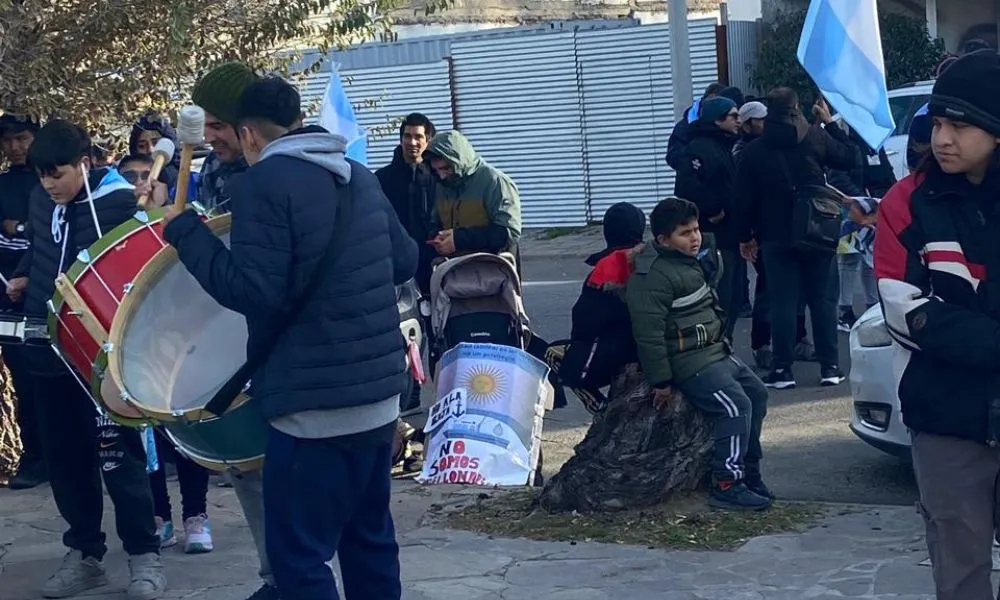 Familiares de trabajadores de la pesca