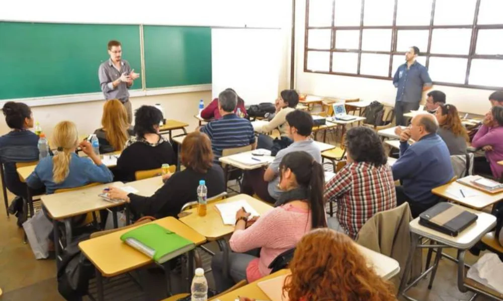 Becas para egresados del secundario