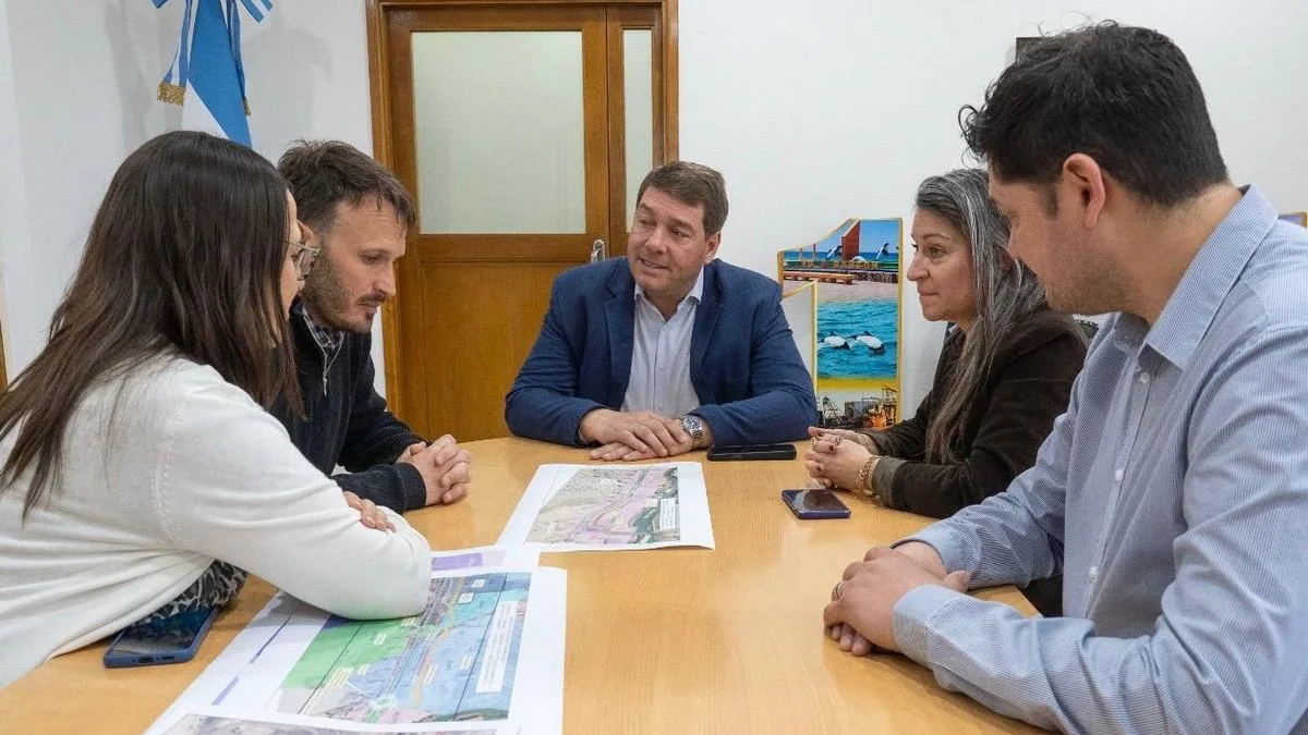 Reunión por la Doble Trocha en Rawson