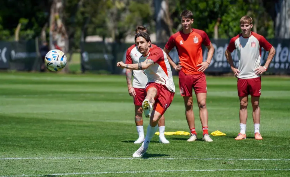 Estudiantes y Gimnasia se enfrentan este domingo desde las 15.00 en el Estadio UNO