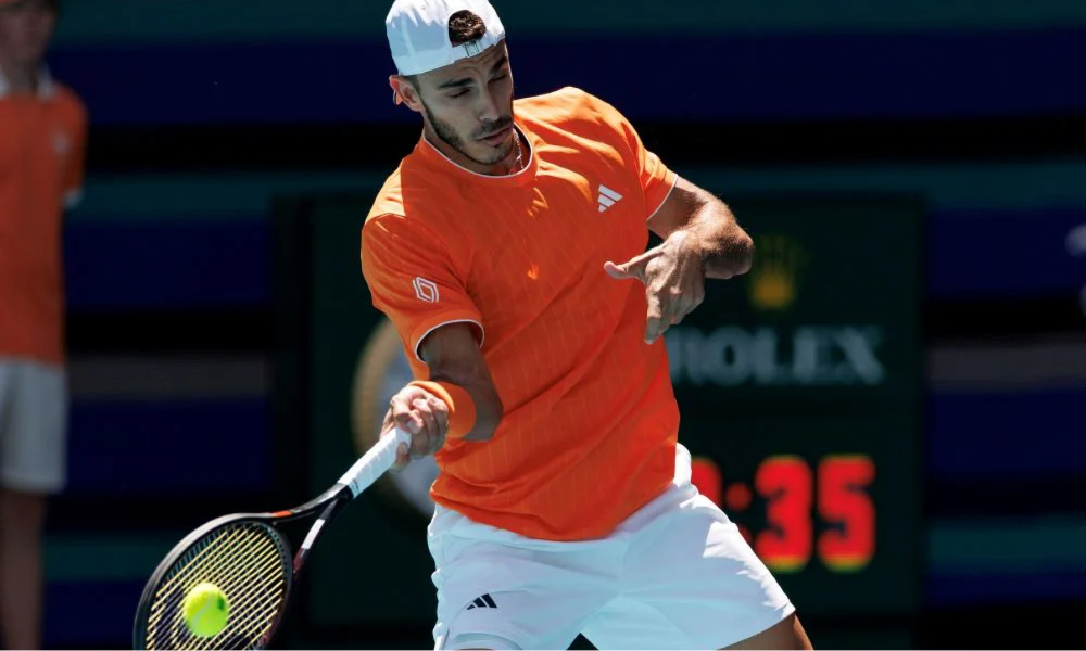 El argentino mostró solidez y carácter para meterse en cuartos.