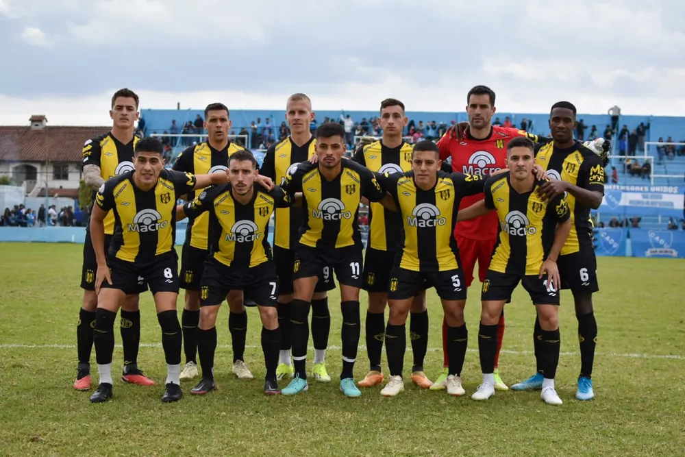 EL AURINEGRO VOLVIÓ A SUMAR DE VISITANTE