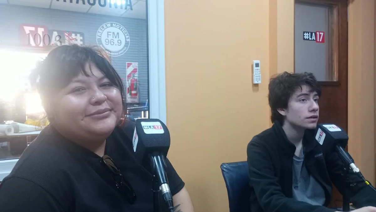 Loreana Cuevas y Gael García Virgilito de la escuela 7726