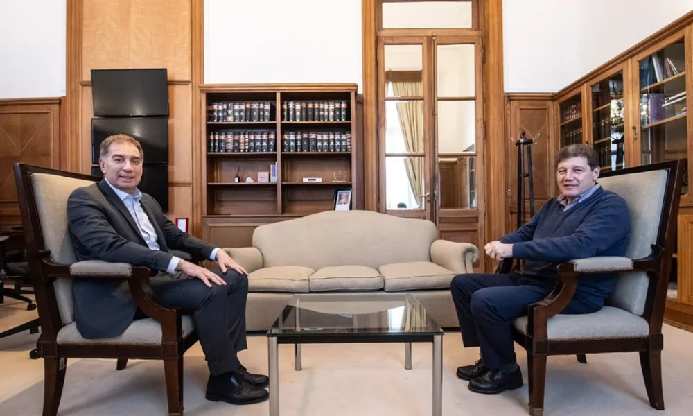 El encargado de encabezar los encuentros fue el ministro del Interior, Diego Santilli