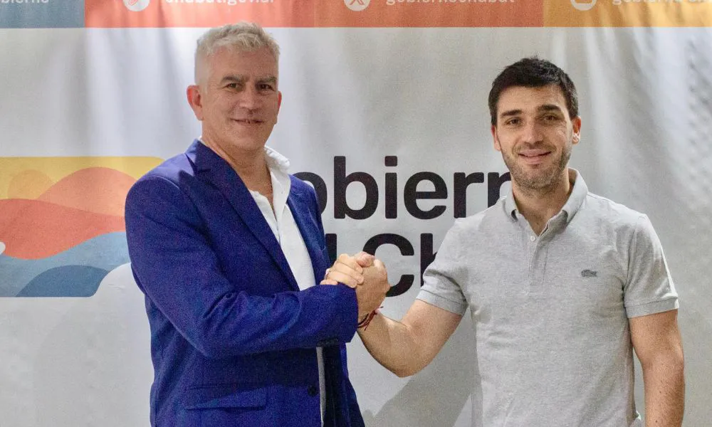 El gobernador Ignacio Torres recibió al presidente de Zona Franca Comodoro Rivadavia, Gonzalo Fernández Prieto