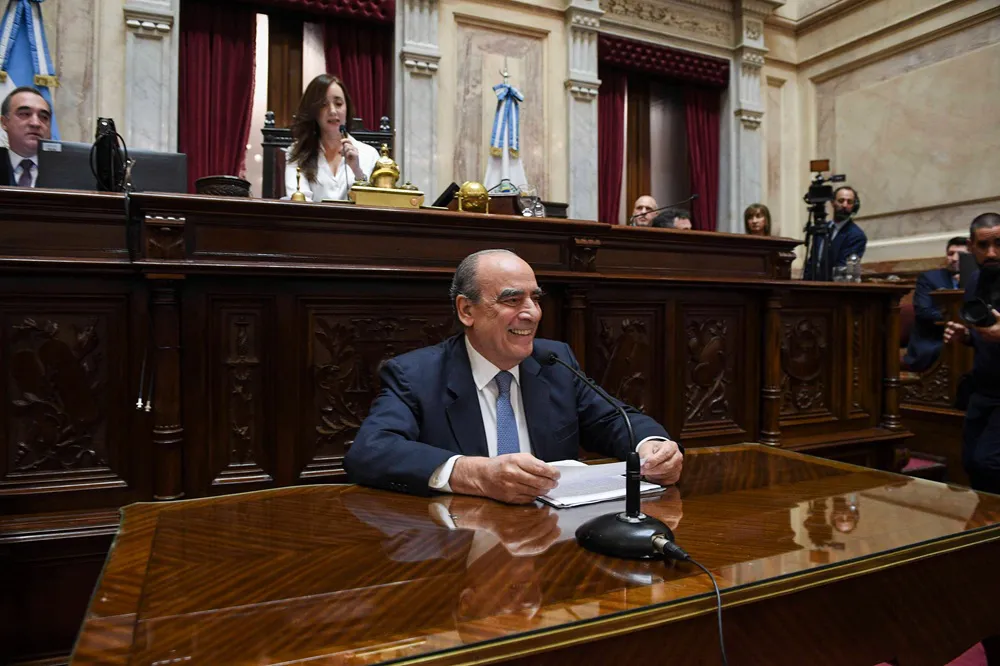 Guillermo Francos en el Senado