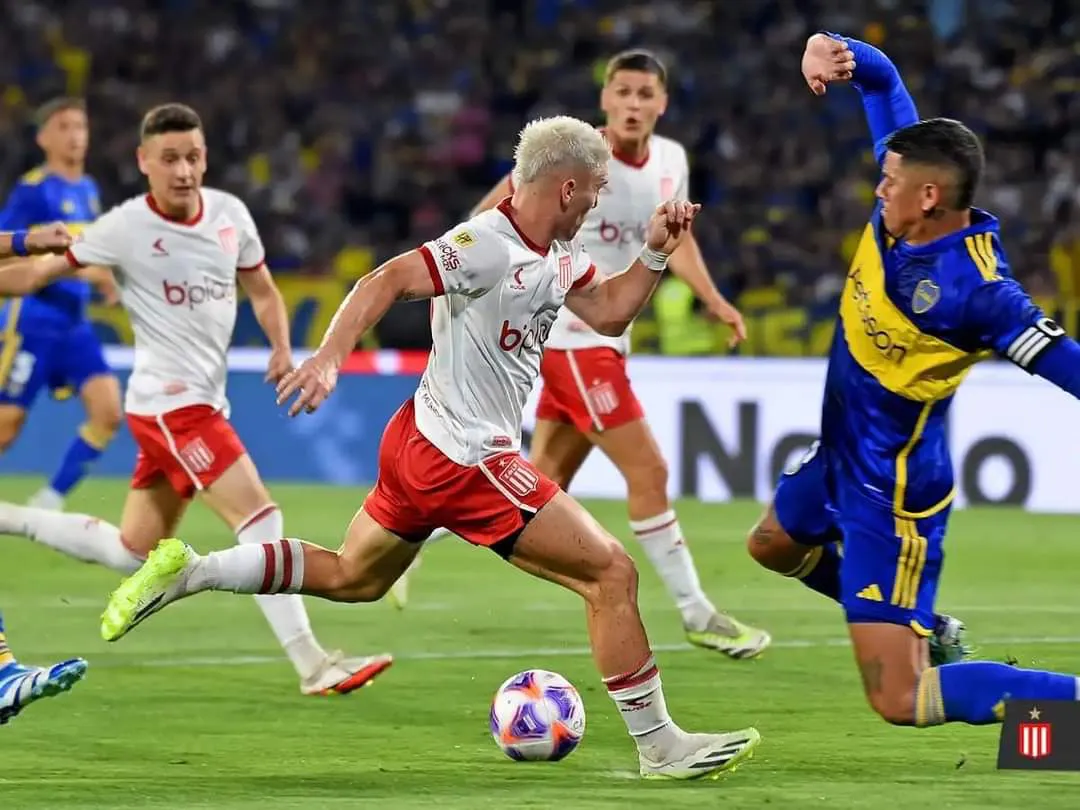 BOCA Y ESTUDIANTES JUEGAN POR UN LUGAR EN LA GRAN FINAL