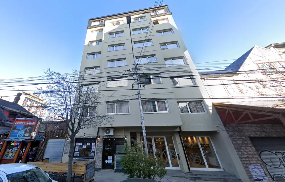 Estudiante paraguayo murio al caer del sexto piso del Hotel Eco sky en Bariloche