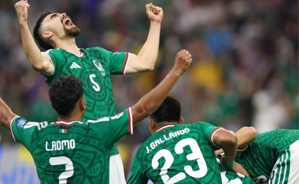 México como anfitrión resolvió el partido con una contundente primera etapa.