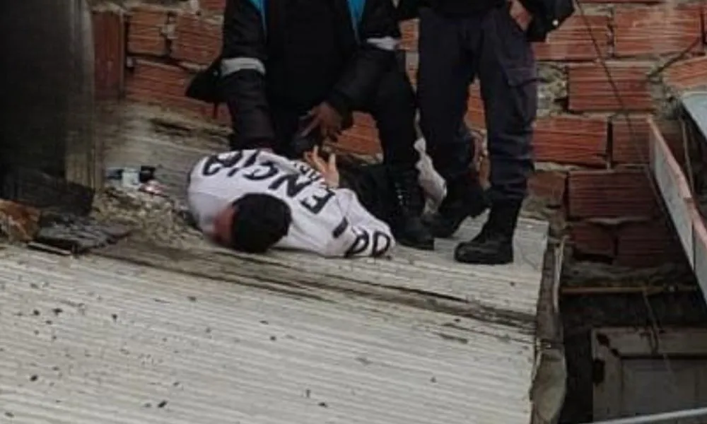 Robó a punta de pistola y quedó detenido