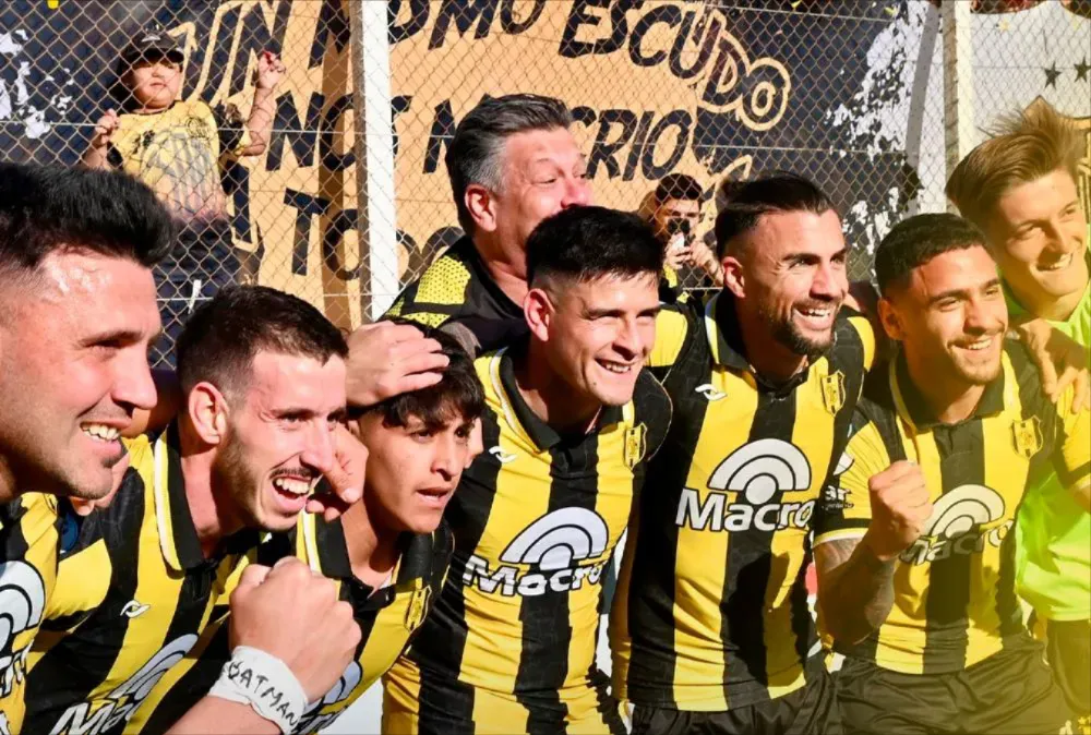 Deportivo Madryn venció 2-1 a Arsenal. El partido se jugó en el estadio Abel Sastre