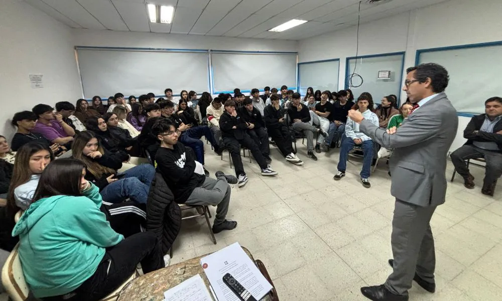 Oficina Anticorrupción en las escuelas