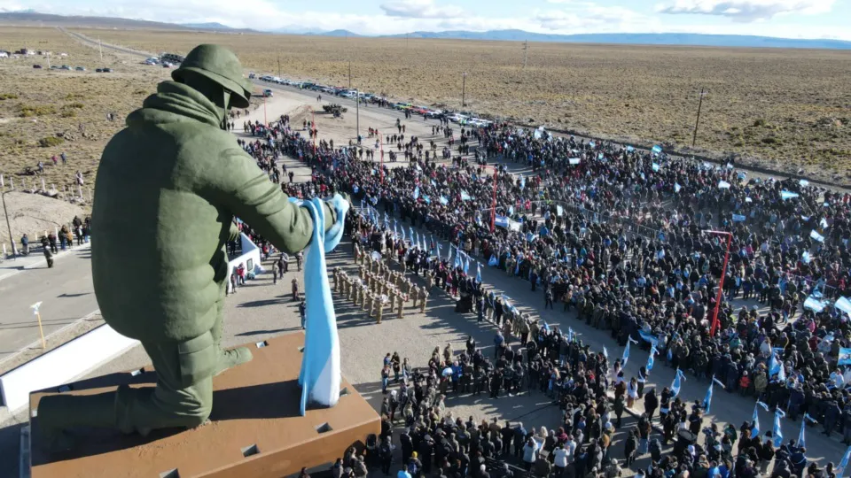 Héroes de Malvinas Zapala 1