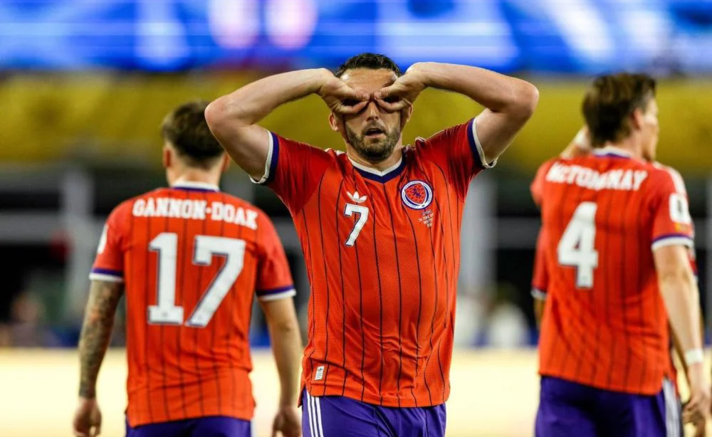 El seleccionado británico derrotó 1-0 a Haití en el arranque del Grupo C.