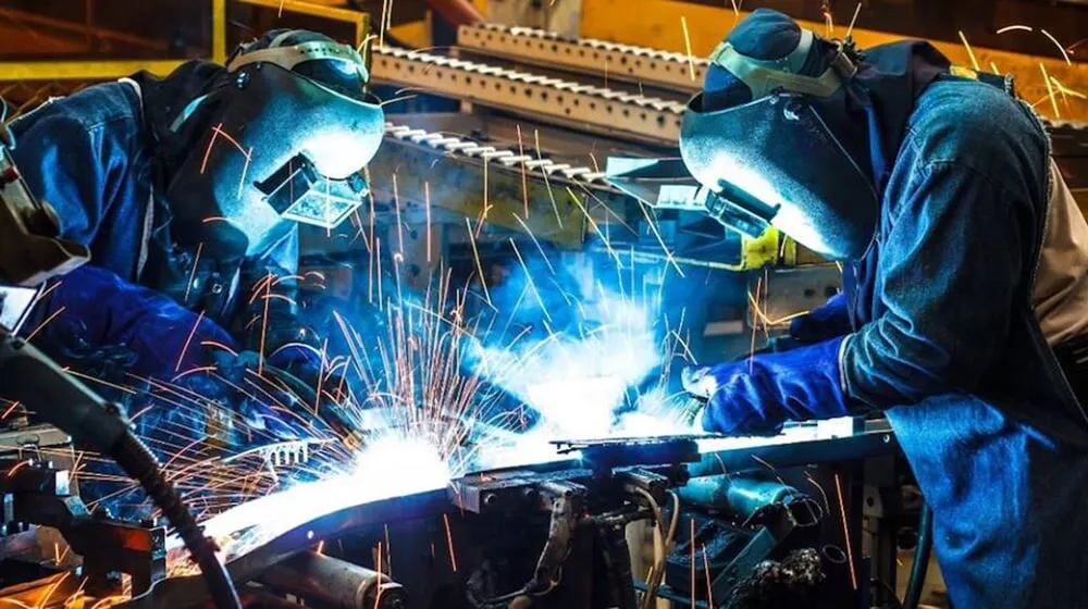 Trabajadores metalúrgicos
