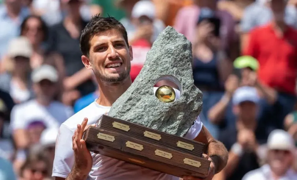 Pedro Cachin decidió ponerle fin a su carrera profesional
